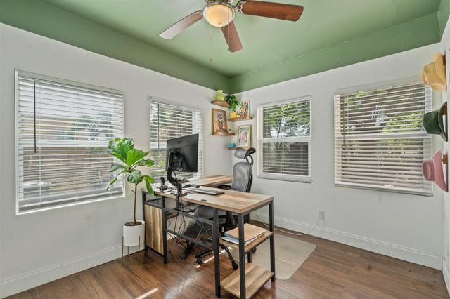 820 29TH Street, West Palm Beach, FL 33407