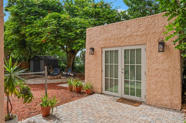 820 29TH Street, West Palm Beach, FL 33407