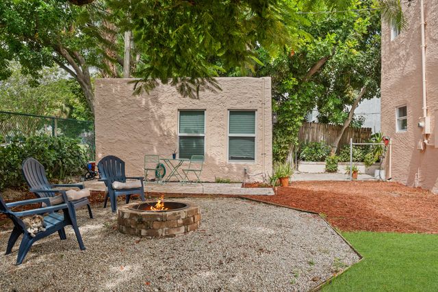 820 29TH Street, West Palm Beach, FL 33407