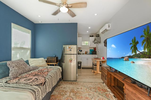 820 29TH Street, West Palm Beach, FL 33407