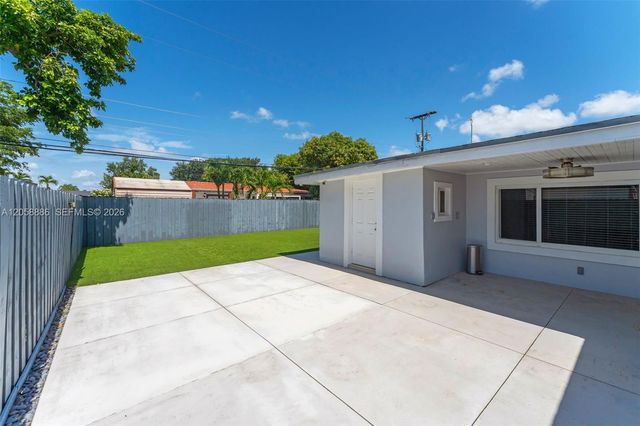 1310 SW 92nd Ave, Miami, FL 33174