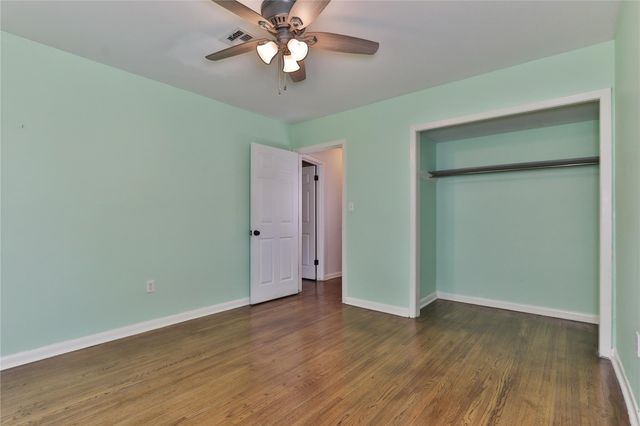 1202 Mac Drive, Sweeny, TX 77480