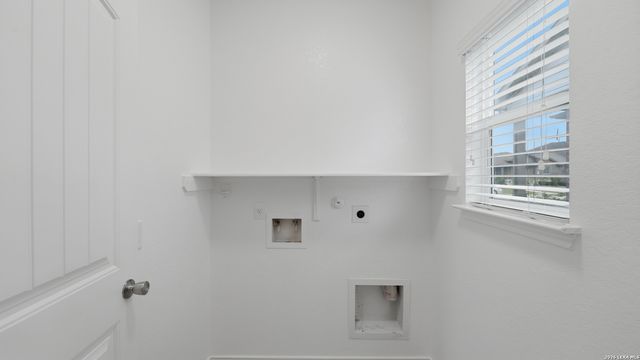 125 FLATLAND TRL, San Marcos, TX 78666