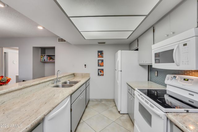 1920 W LINDNER Avenue 175, Mesa, AZ 85202