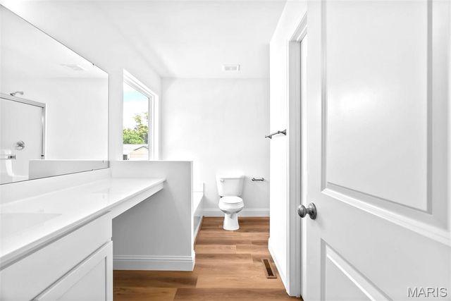 1757 Twelve Oaks Place, Pevely, MO 63070