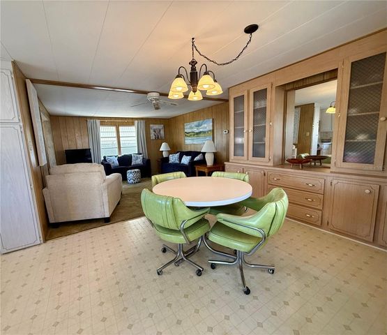 82257 3RD AVENUE N 257, Pinellas Park, FL 33781