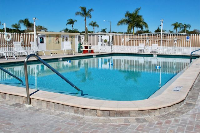 82257 3RD AVENUE N 257, Pinellas Park, FL 33781