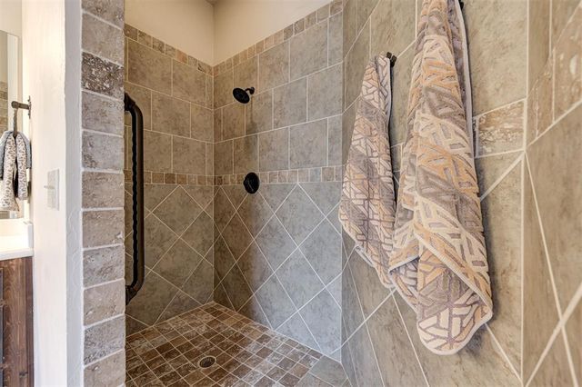 5604 NW 125th Street, Oklahoma City, OK 73142