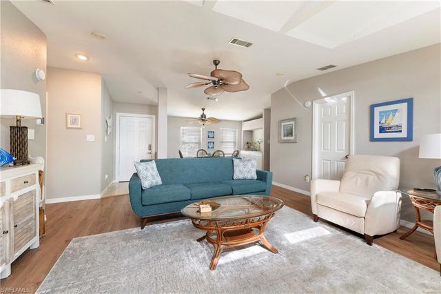 23 Nancy LN, Fort Myers Beach, FL 33931