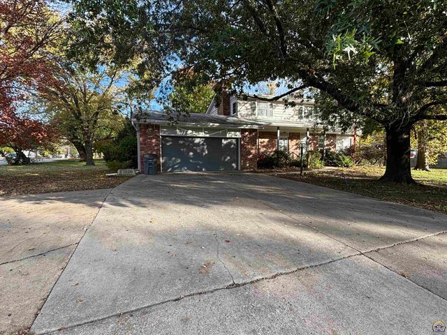 1428 Prairie St, Emporia, KS 66801