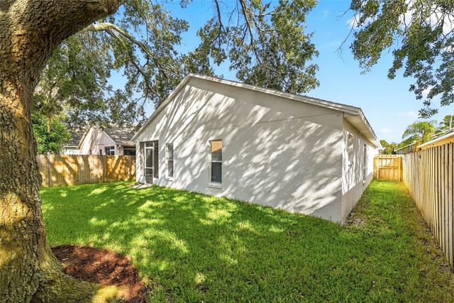 2354 BLUE SAPPHIRE CIRCLE, Orlando, FL 32837