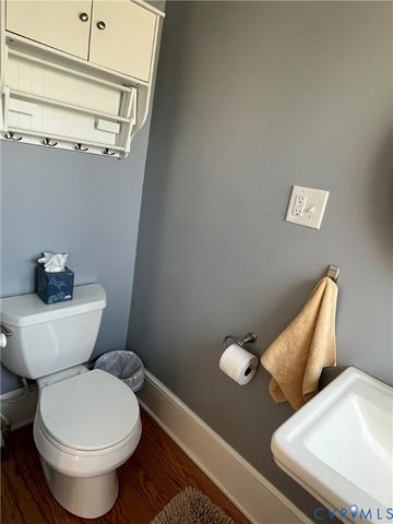 3030 W Leigh St, Richmond, VA 23230