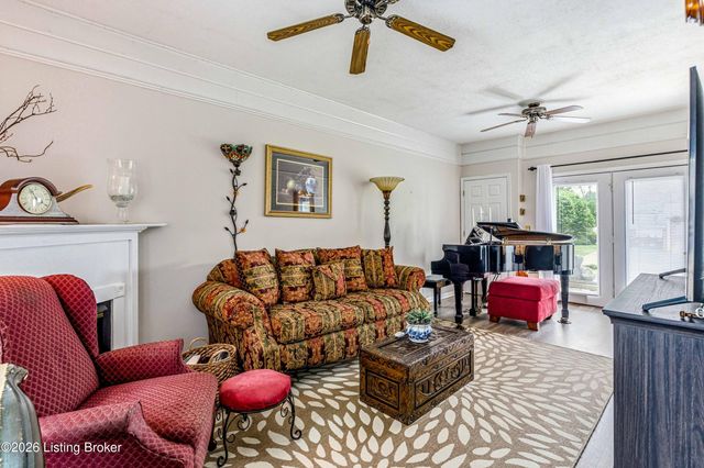 9003 Honor Ave, Louisville, KY 40219