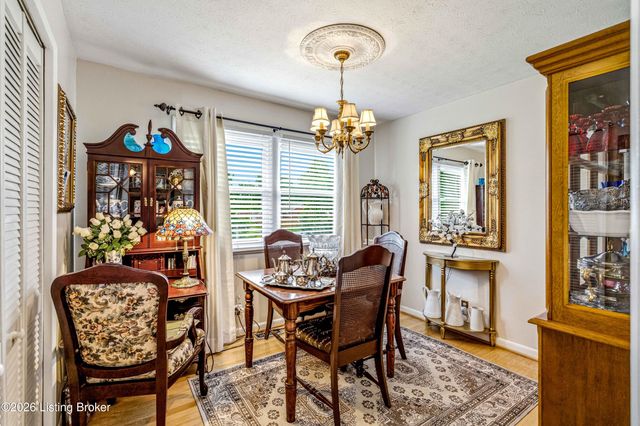 9003 Honor Ave, Louisville, KY 40219