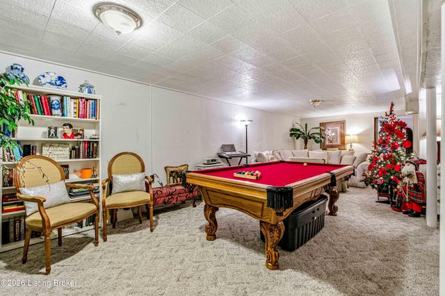 9003 Honor Ave, Louisville, KY 40219