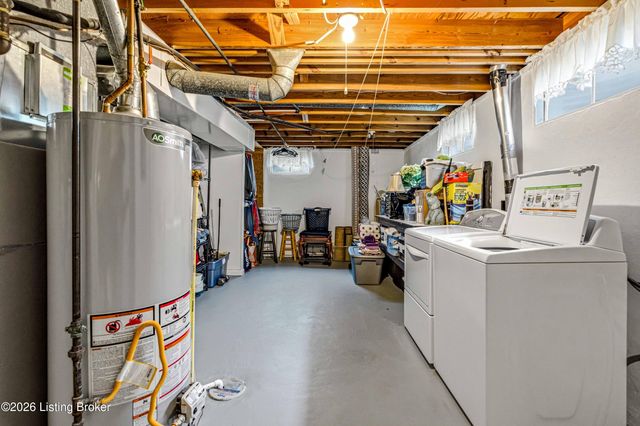 9003 Honor Ave, Louisville, KY 40219