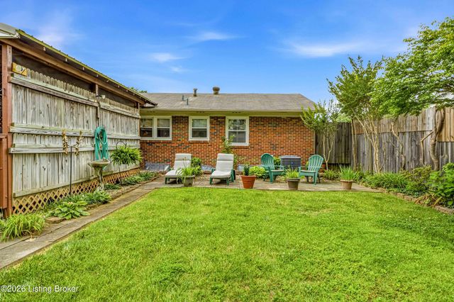 9003 Honor Ave, Louisville, KY 40219