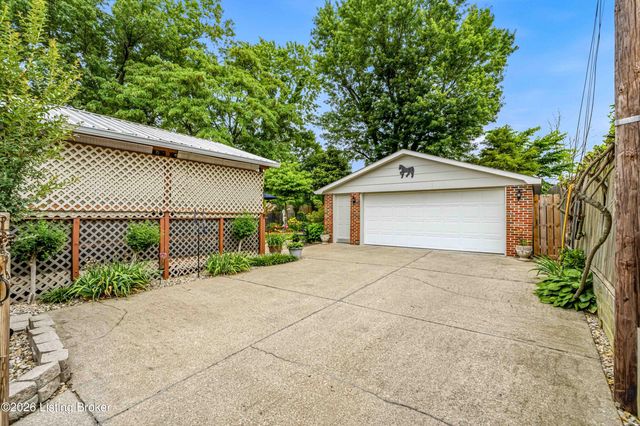 9003 Honor Ave, Louisville, KY 40219