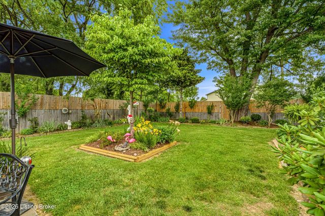 9003 Honor Ave, Louisville, KY 40219