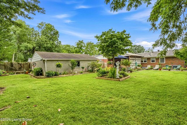 9003 Honor Ave, Louisville, KY 40219