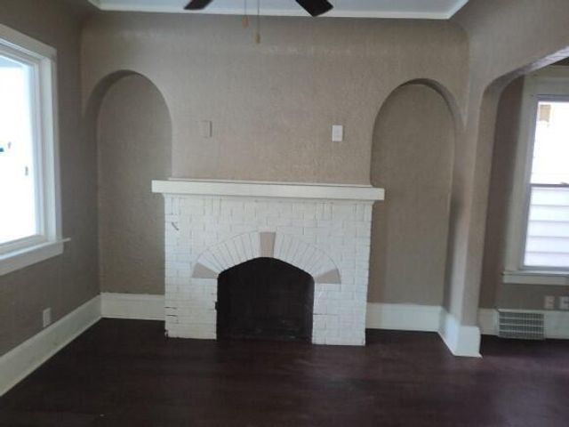 3033 N 28th STREET, Milwaukee, WI 53210