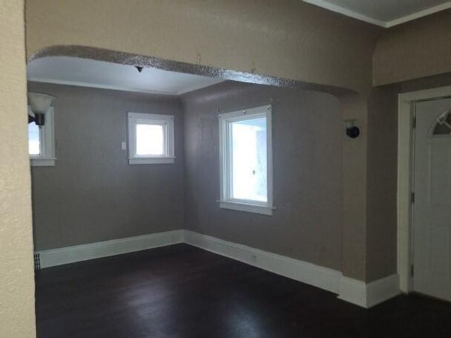 3033 N 28th STREET, Milwaukee, WI 53210