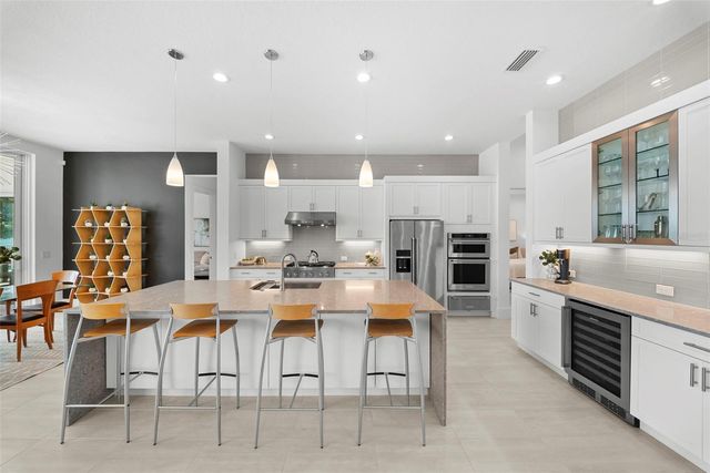 16826 CLEARLAKE AVENUE, Lakewood Ranch, FL 34202