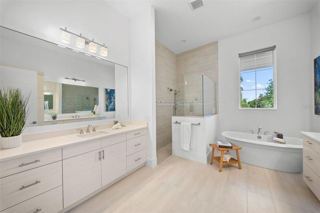 16826 CLEARLAKE AVENUE, Lakewood Ranch, FL 34202