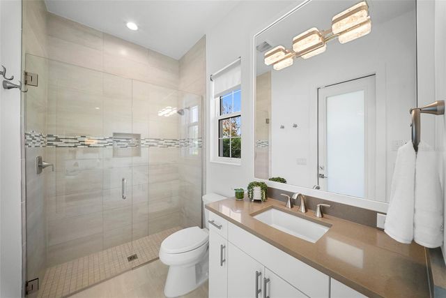 16826 CLEARLAKE AVENUE, Lakewood Ranch, FL 34202