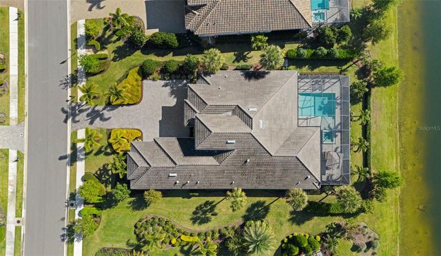 16826 CLEARLAKE AVENUE, Lakewood Ranch, FL 34202