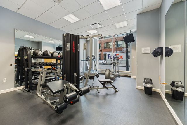 757 N Orleans Street 605, Chicago, IL 60654