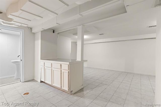 14257 Artesian Street, Detroit, MI 48223