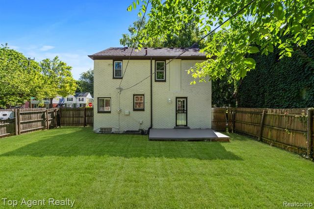 14257 Artesian Street, Detroit, MI 48223