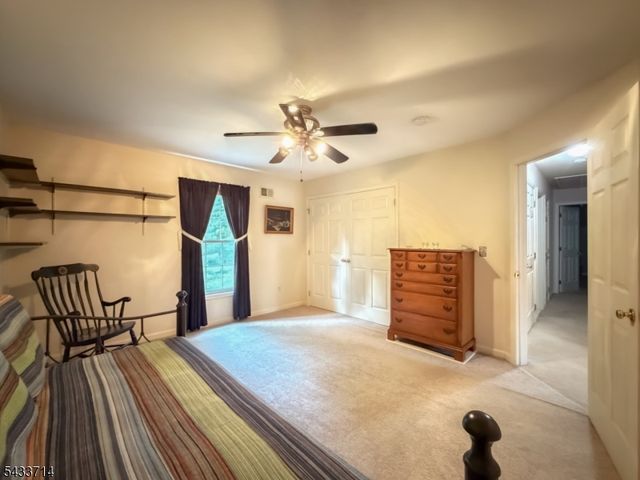 29 Lark Ln, Jefferson Twp., NJ 07438