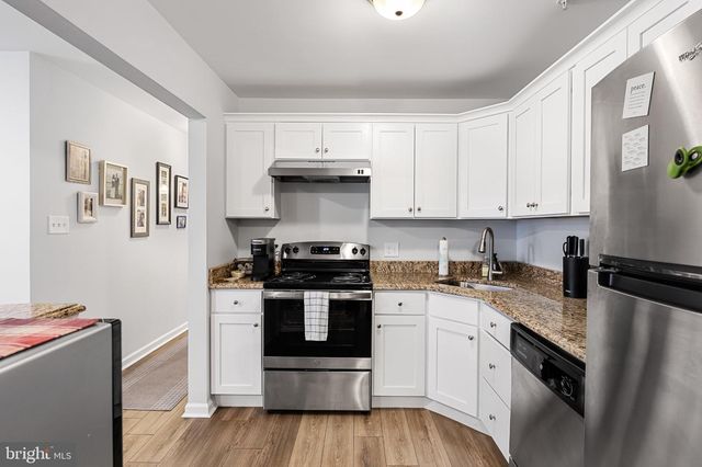2818-A AUBURN CT, Mount Laurel, NJ 08054