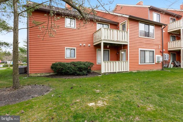 2818-A AUBURN CT, Mount Laurel, NJ 08054