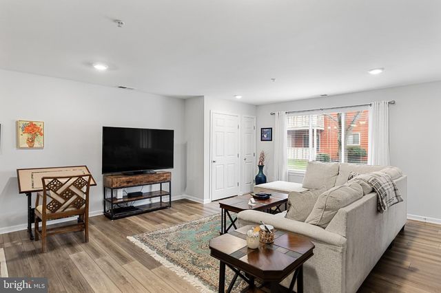 2818-A AUBURN CT, Mount Laurel, NJ 08054