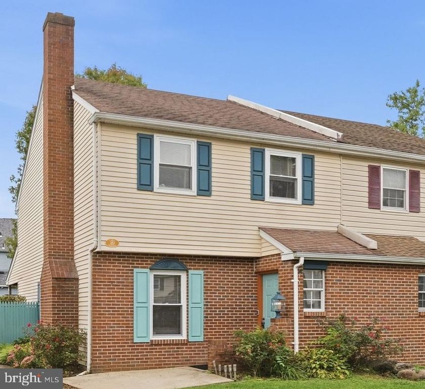 29 TIERNEY CT, QUAKERTOWN, PA 18951 — exterior