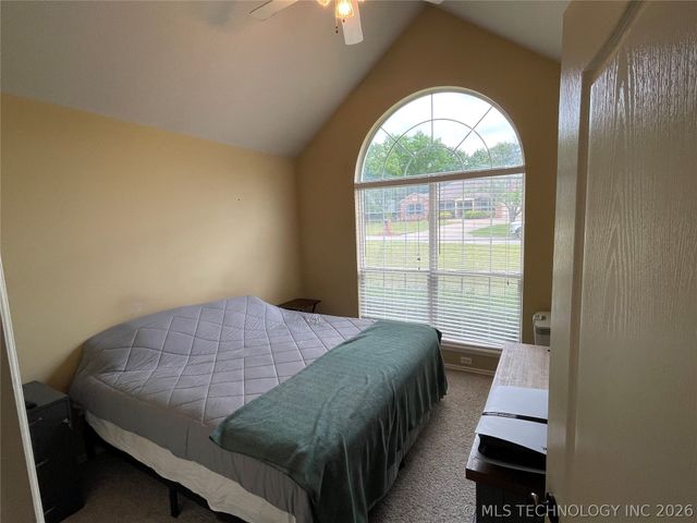 2909 Brook Lane, Sapulpa, OK 74066
