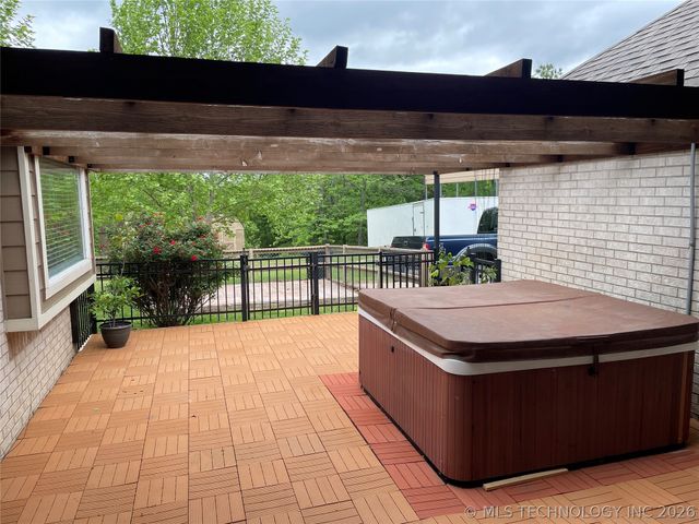 2909 Brook Lane, Sapulpa, OK 74066