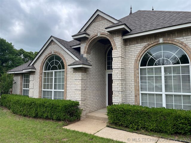 2909 Brook Lane, Sapulpa, OK 74066