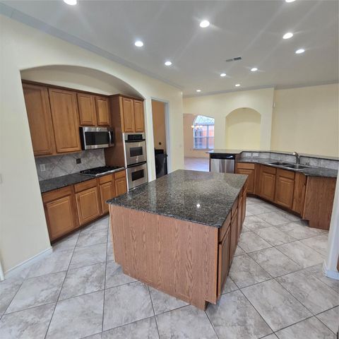 15202 Scenic Forest Drive, Conroe, TX 77384