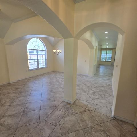 15202 Scenic Forest Drive, Conroe, TX 77384