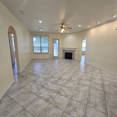 15202 Scenic Forest Drive, Conroe, TX 77384