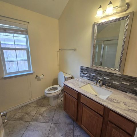 15202 Scenic Forest Drive, Conroe, TX 77384