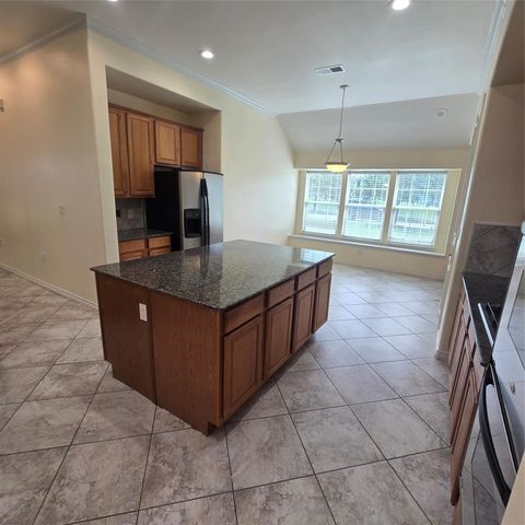 15202 Scenic Forest Drive, Conroe, TX 77384