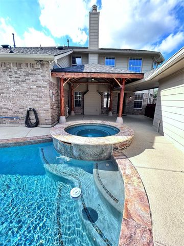 3411 Bay Breeze Drive, Seabrook, TX 77586