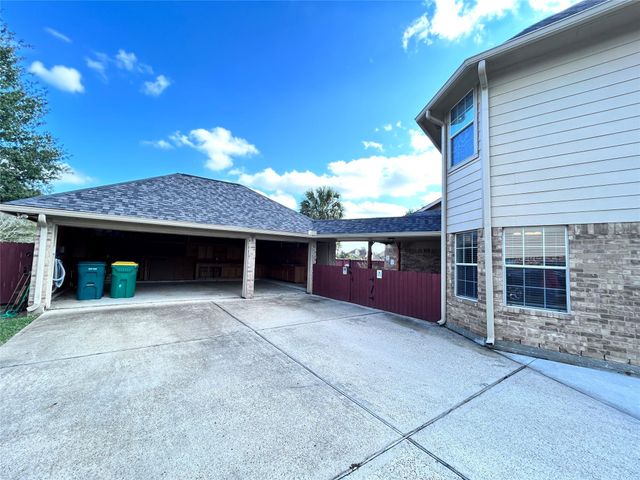 3411 Bay Breeze Drive, Seabrook, TX 77586