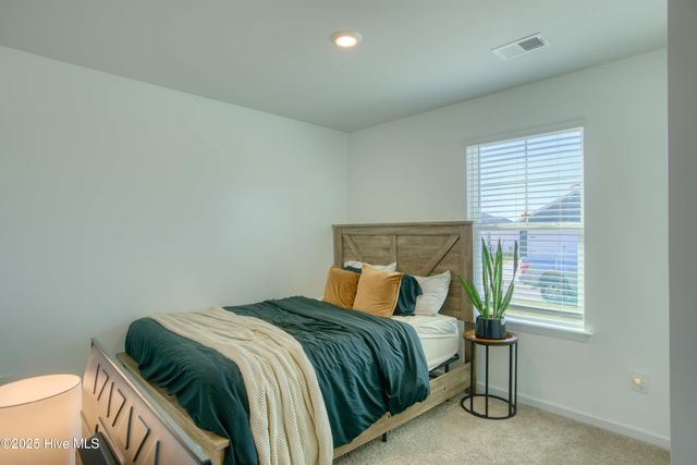 2018 Course Lane, Surf City, NC 28445