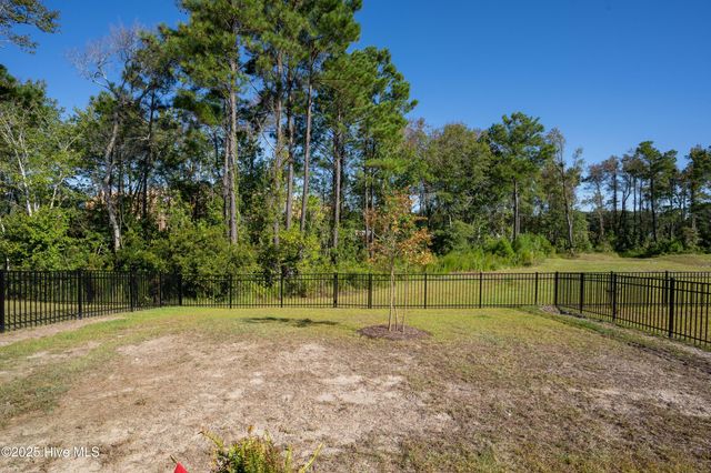 2018 Course Lane, Surf City, NC 28445